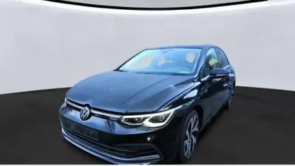 Gebraucht VW Golf VIII Style 131 PS (96 kW) 2024 Limousine