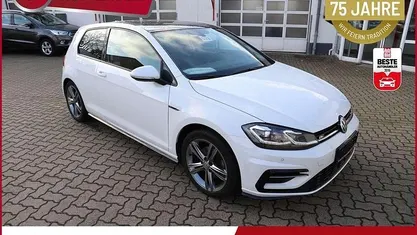 Weiß Gebraucht 2018 VW Golf VII R-line Limousine | 19.464 € (Fairer Preis)