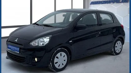 Schwarz met Gebraucht 2015 Mitsubishi Space Star Diamant Edition Kleinwagen | 6.890 € (Fairer Preis)