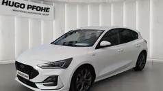 Gebraucht 2024 Ford Focus ST-Line X Limousine | 25.489 € (Fairer Preis)