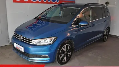 Gebraucht VW Touran Highline 150 PS (110 kW) 2023 Blau Van / Kleinbus
