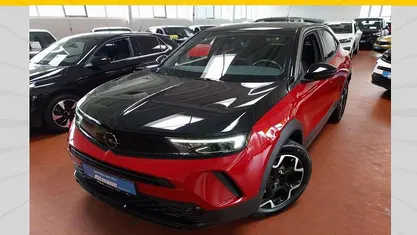 Gebraucht Opel Mokka Ultimate 136 PS (100 kW) 2024 Lackierung rot rubi/typ aussen SUV
