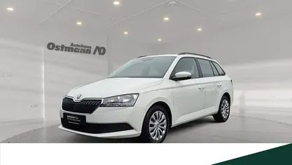 Weiß Gebraucht 2022 Skoda Fabia Ambition Kombi | 12.980 € (Fairer Preis)