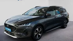 Magnetic grau Gebraucht 2023 Ford Focus Active X Kombi | 27.990 € (Fairer Preis)