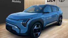 Frostblau Gebraucht 2024 Kia EV3 4 SUV | 38.990 € (Superpreis)