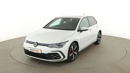 Używany VW Golf VIII GTE 2022 Biały Sedan/Limuzyna