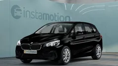 Schwarz Gebraucht 2019 BMW 225 Advantage Van / Kleinbus | 17.750 € (Fairer Preis)