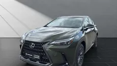 Grün Neu 2025 Lexus NX350h SUV | 54.950 €