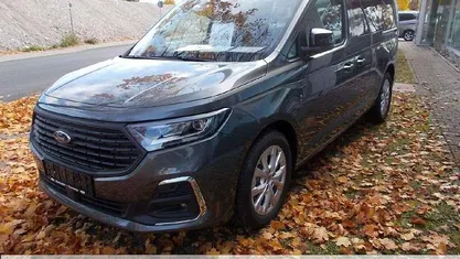 Gebraucht 2025 Ford Tourneo Titanium Van / Kleinbus | 37.990 € (Fairer Preis)