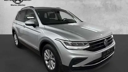 Gebraucht VW Tiguan Life 150 PS (110 kW) 2023 SUV