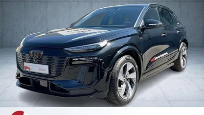 Mythosschwarz metallic Gebraucht 2025 Audi Q6 e-tron Performance SUV | 73.870 € (Fairer Preis)