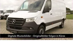 Arktikweiß Gebraucht 2023 Mercedes Sprinter Van | 34.926 € (Fairer Preis)