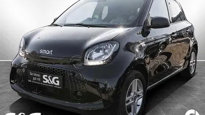 Gebraucht Smart ForFour Electric Drive 60 kW (82 PS) 2022 Karosserie in black Limousine