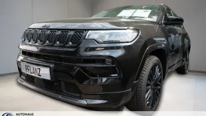 Gebraucht Jeep Compass Altitude 131 PS (96 kW) 2024 Schwarz SUV