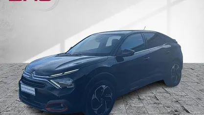 Gebraucht Citroën C4 Shine 131 PS (96 kW) 2022 Lackierung schwarz perla nera/typ aussen (metallic) Limousine