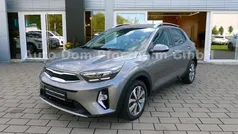 Astrograu met. (m7g) Gebraucht 2024 Kia Stonic Vision SUV | 20.490 € (Fairer Preis)