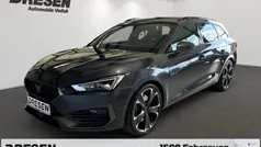 Grau Gebraucht 2024 Cupra Leon VZ Kombi | 38.150 € (Guter Preis)