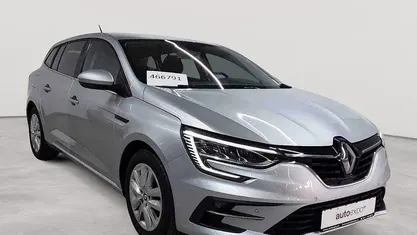 Gebraucht Renault Mégane GrandTour Equilibre 115 PS (84 kW) 2023 Highlandgrau metallic Kombi