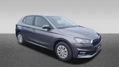 Grau Neu 2025 Skoda Fabia Essence Limousine | 18.400 € (Fairer Preis)