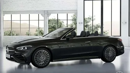 Grau Gebraucht 2025 Mercedes CLE200 AMG Cabrio | 64.400 €