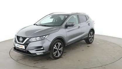 Grau Gebraucht 2021 Nissan Qashqai Zama SUV | 19.520 € (Fairer Preis)