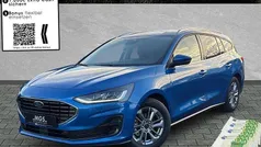 Desert island blue metallic Neu 2025 Ford Focus Titanium Limousine | 32.325 € (Fairer Preis)