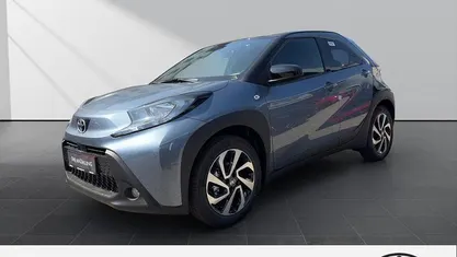 Gebraucht 2025 Toyota Aygo X SUV | 18.989 € (Guter Preis)