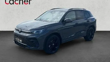 Grau Gebraucht 2025 VW Tiguan R-line SUV | 52.890 € (Fairer Preis)