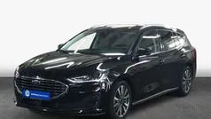 Schwarz Gebraucht 2022 Ford Focus Titanium Kombi | 17.824 € (Guter Preis)
