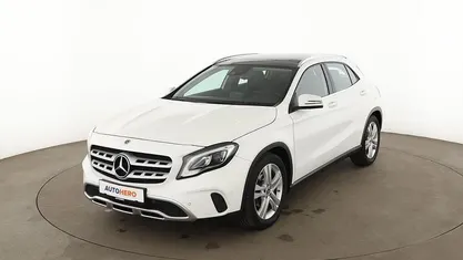 Gebraucht Mercedes GLA180 Urban 122 PS (89 kW) 2018 Weiß SUV