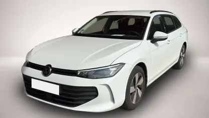 Gebraucht VW Passat 150 PS (110 kW) 2025 Weiß Kombi