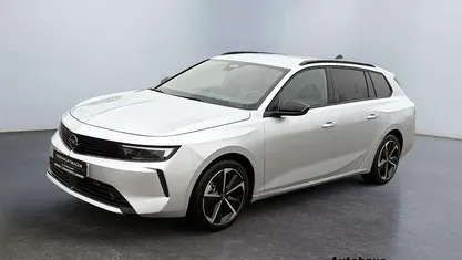 Silber Neu 2025 Opel Astra Limousine | 26.990 € (Fairer Preis)