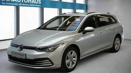 Gebraucht VW Golf VIII Life 116 PS (85 kW) 2023 Kombi