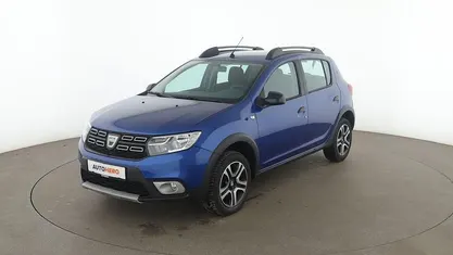 Blau Gebraucht 2020 Dacia Sandero Celebration Limousine | 12.060 € (Fairer Preis)