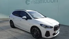 Weiß Gebraucht 2023 BMW 218 Active Tourer M Sport Van / Kleinbus | 28.900 € (Fairer Preis)