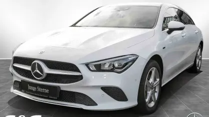 Brugt Mercedes CLA250e Shooting Brake Progressive 160 HK (117 kW) 2020 Hvid Stationcar