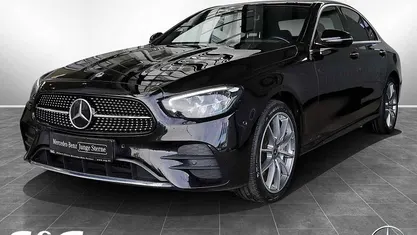 Gebraucht 2022 Mercedes E300 AMG Limousine | 39.990 € (Teuer)