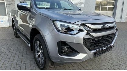 Neu Isuzu D-Max 163 PS (119 kW) 2025 Silber Pickup