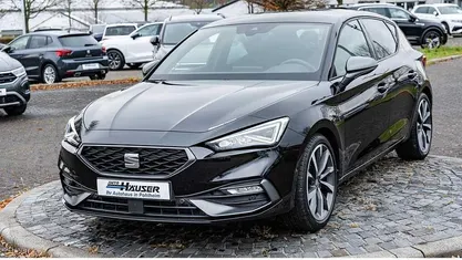 Schwarz Gebraucht 2020 Seat Leon FR Limousine | 21.485 € (Fairer Preis)