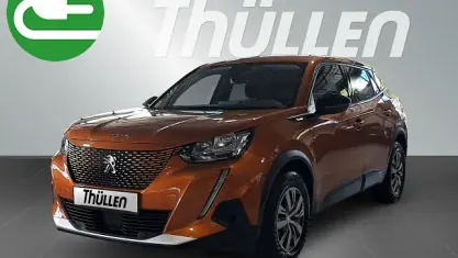 Gebraucht Peugeot e-2008 Active 100 kW (136 PS) 2022 Orange SUV
