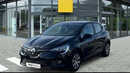 Schwarz Gebraucht 2023 Renault Clio V Equilibre Limousine | 14.490 € (Guter Preis)