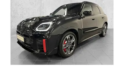Schwarz Gebraucht 2025 Mini John Cooper Works Sport Kleinwagen | 40.490 € (Fairer Preis)