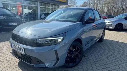 Gebraucht Opel Corsa 101 PS (74 kW) 2025 /typ aussenverkleidung spiege Kleinwagen