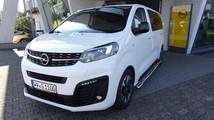 Gebraucht Opel Zafira Life 177 PS (130 kW) 2023 Van / Kleinbus