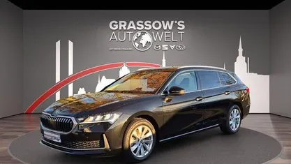 Schwarz Gebraucht 2024 Skoda Superb Kombi | 35.490 € (Fairer Preis)