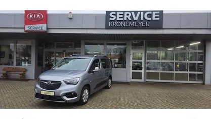 Gebraucht 2020 Opel Combo Life Edition Van / Kleinbus | 18.990 € (Guter Preis)