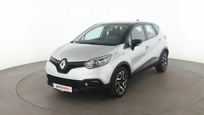 Grau Gebraucht 2016 Renault Captur Luxe SUV | 13.330 € (Fairer Preis)