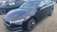 Gebraucht 2025 Skoda Octavia Selection Limousine | 34.490 € (Fairer Preis)