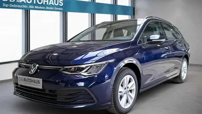 Gebraucht VW Golf VIII Life 110 PS (80 kW) 2024 Kombi