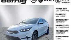 Deluxe weiss metallic Neu 2024 Kia Ceed Sportswagon Platinum Kombi | 30.990 € (Fairer Preis)
